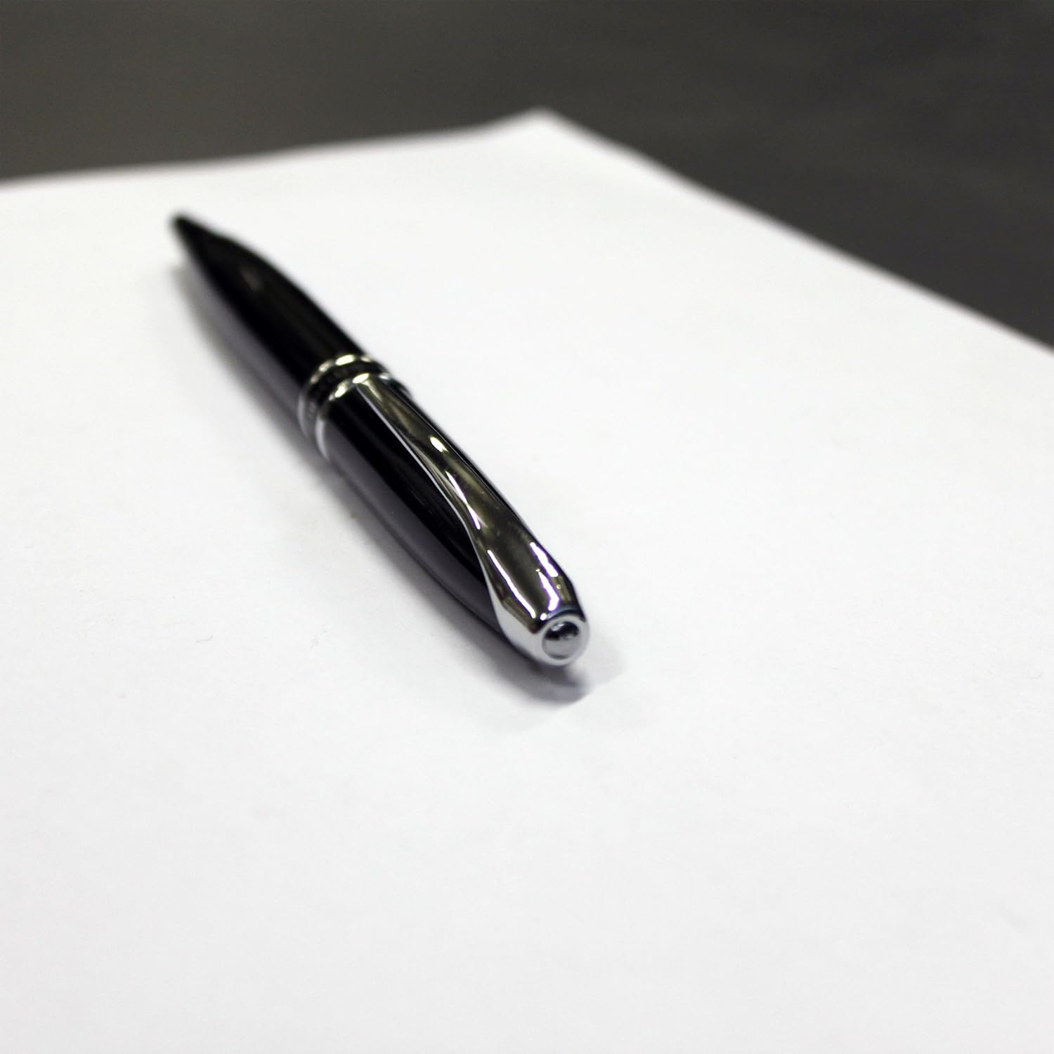 CERRUTI 1881 Ballpoint pen Silver Clip